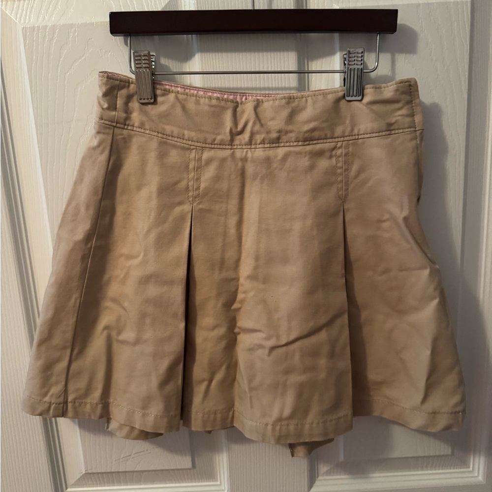 Skort by Gap, size 10, suitable for 6-8 yo girl